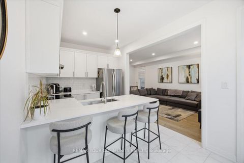 Photo 10 at 76 Sagewood Avenue, Rural Barrie Southeast, Barrie