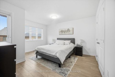 Photo 15 at 76 Sagewood Avenue, Rural Barrie Southeast, Barrie