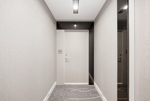 Photo 6 at 805 - 4800 Highway 7, East Woodbridge, Vaughan