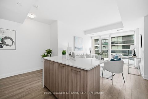 Photo 18 at 805 - 4800 Highway 7, East Woodbridge, Vaughan