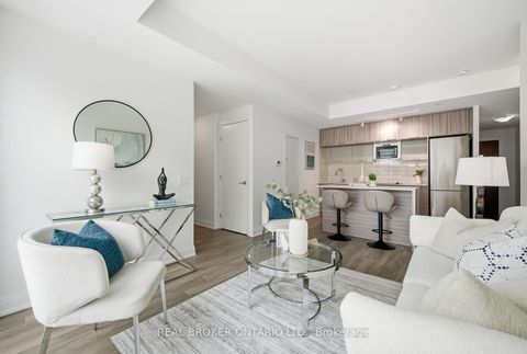 Photo 23 at 805 - 4800 Highway 7, East Woodbridge, Vaughan