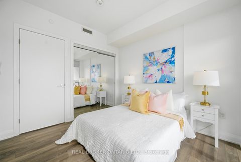 Photo 28 at 805 - 4800 Highway 7, East Woodbridge, Vaughan