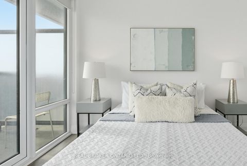 Photo 30 at 805 - 4800 Highway 7, East Woodbridge, Vaughan