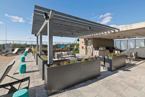 Photo 42 at 805 - 4800 Highway 7, East Woodbridge, Vaughan