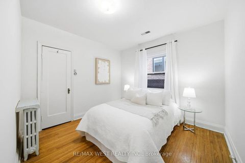 Photo 8 at 66 South Kingsway, Swansea, Toronto