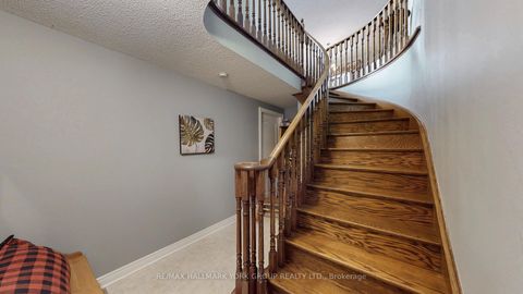 Photo 30 at 1035 Northern Prospect Crescent, Wyndham, Newmarket