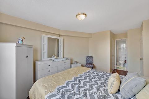 Photo 14 at 411 - 121 Trudelle Street N, Eglinton East, Toronto