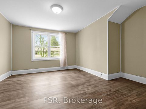 Photo 15 at 459 Manor Road E, Mount Pleasant East, Toronto