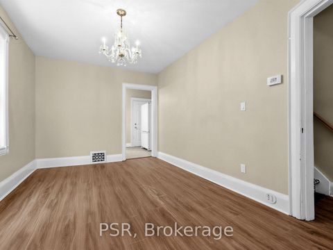 Photo 19 at 459 Manor Road E, Mount Pleasant East, Toronto