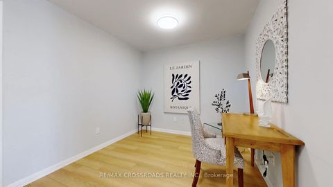 Photo 17 at 927 - 628 Fleet Street, Niagara, Toronto