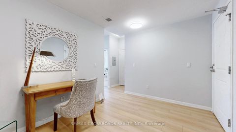 Photo 18 at 927 - 628 Fleet Street, Niagara, Toronto