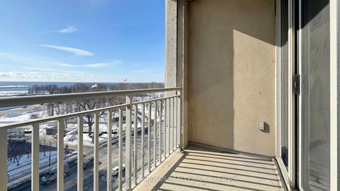 Photo 23 at 927 - 628 Fleet Street, Niagara, Toronto