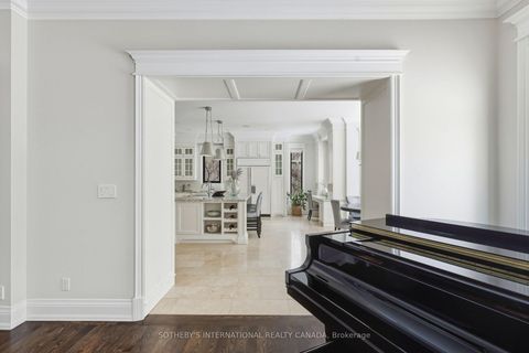 Photo 5 at 4 Ridgefield Road, York Mills, Toronto