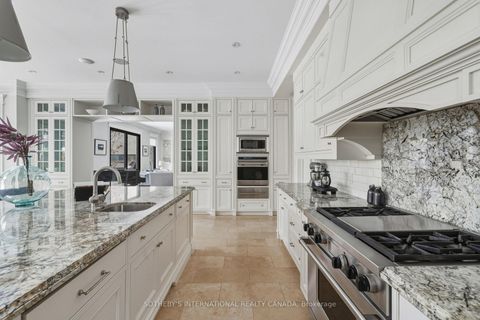 Photo 9 at 4 Ridgefield Road, York Mills, Toronto