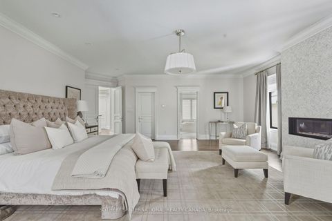 Photo 21 at 4 Ridgefield Road, York Mills, Toronto