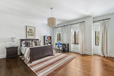 Photo 25 at 4 Ridgefield Road, York Mills, Toronto