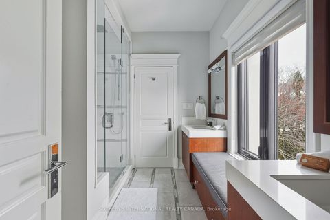 Photo 26 at 4 Ridgefield Road, York Mills, Toronto