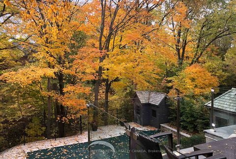 Photo 39 at 4 Ridgefield Road, York Mills, Toronto