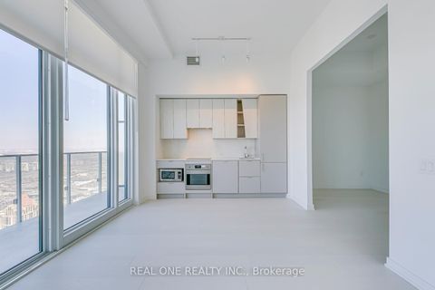 Photo 13 at 6015 - 3883 Quartz Road, City Centre, Mississauga