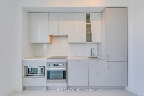 Photo 17 at 6015 - 3883 Quartz Road, City Centre, Mississauga