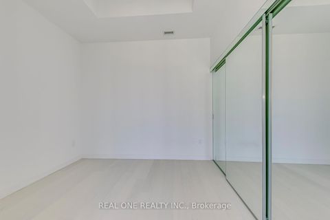 Photo 25 at 6015 - 3883 Quartz Road, City Centre, Mississauga