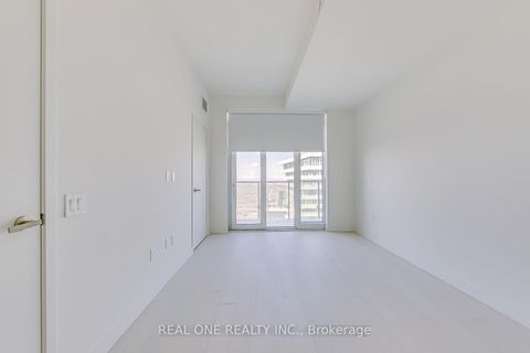 Photo 33 at 6015 - 3883 Quartz Road, City Centre, Mississauga