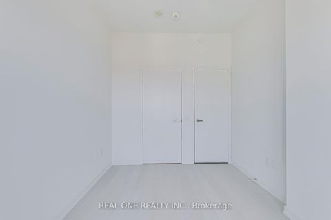 Photo 44 at 6015 - 3883 Quartz Road, City Centre, Mississauga