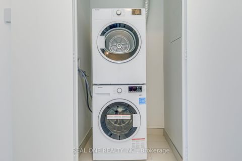 Photo 47 at 6015 - 3883 Quartz Road, City Centre, Mississauga