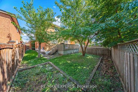 Photo 45 at 47 Velvet Crescent, East Woodbridge, Vaughan