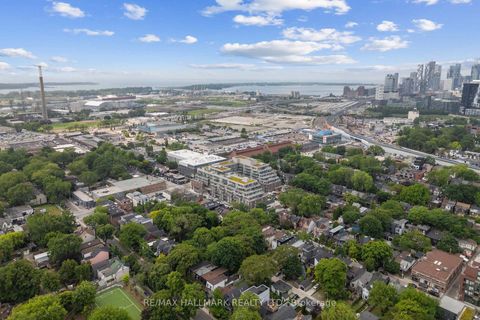 Photo 27 at 327 - 150 Logan Avenue, South Riverdale, Toronto