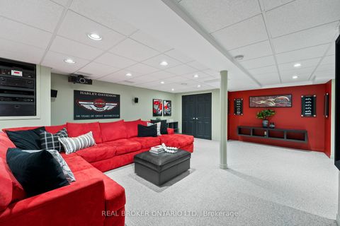 Photo 32 at 7 Mahogany Court, Aurora Highlands, Aurora