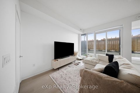 Photo 12 at 209 - 859 The Queensway, Queensway, Toronto