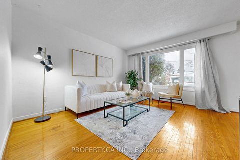 Photo 6 at 47 Greendowns Drive, Scarborough Village, Toronto