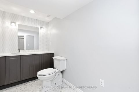 Photo 36 at 3 Prince William Way, Shore, Barrie