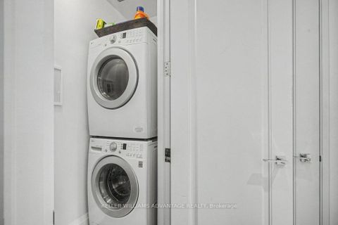 Photo 14 at 306 - 88 Davenport Road, Annex, Toronto