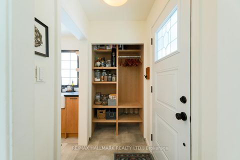 Photo 1 at 6 Warvet Crescent, Parkview, Toronto