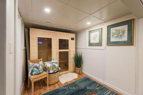 Photo 16 at 6 Warvet Crescent, Parkview, Toronto