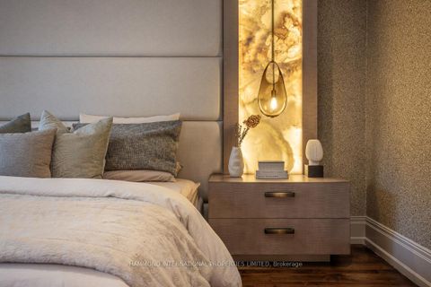 Photo 19 at 42 Lorraine Gardens, City Centre West, Toronto