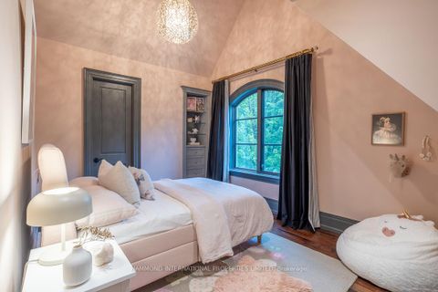 Photo 30 at 42 Lorraine Gardens, City Centre West, Toronto