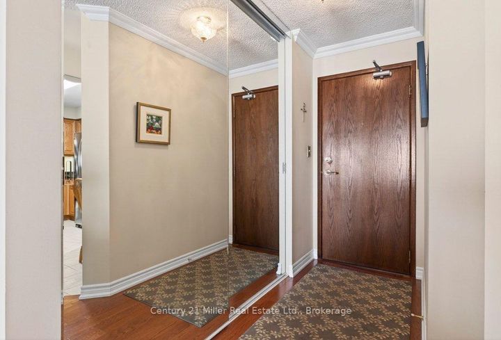 Photo 5 at 1605 - 1276 Maple Crossing Boulevard, Brant, Burlington