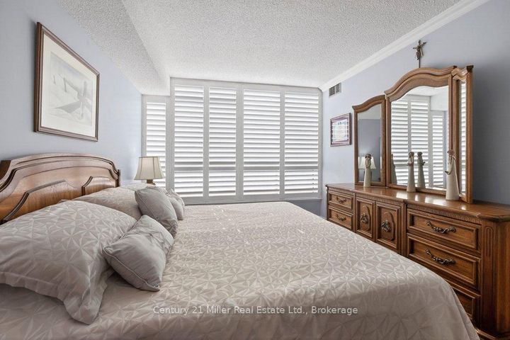 Photo 27 at 1605 - 1276 Maple Crossing Boulevard, Brant, Burlington