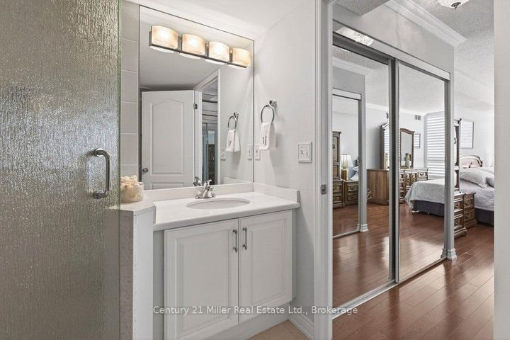 Photo 35 at 1605 - 1276 Maple Crossing Boulevard, Brant, Burlington