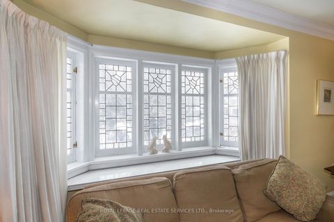 Photo 11 at 416 Rosemary Road, Forest Hill South, Toronto