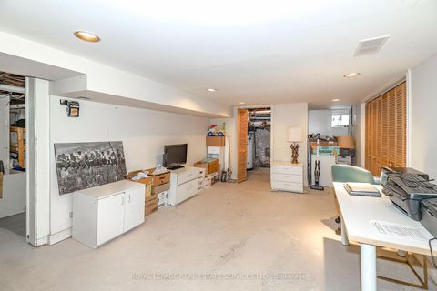 Photo 32 at 416 Rosemary Road, Forest Hill South, Toronto