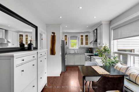 Photo 6 at 14 ST VINCENT Street, North Shore, Barrie