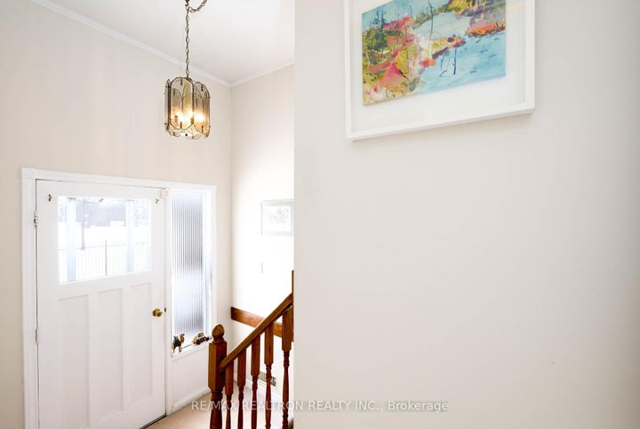 Photo 19 at 9 Eastlea Crescent, L'Amoreaux, Toronto