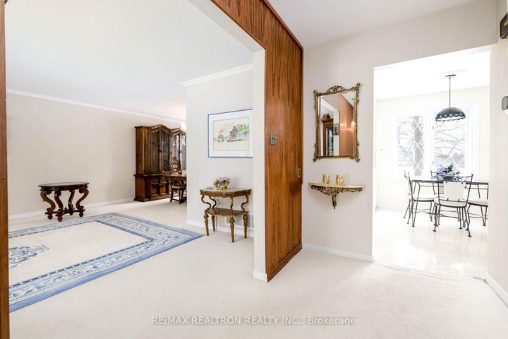 Photo 30 at 9 Eastlea Crescent, L'Amoreaux, Toronto