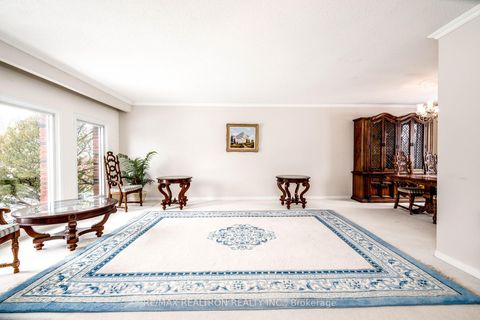 Photo 1 at 9 Eastlea Crescent, L'Amoreaux, Toronto