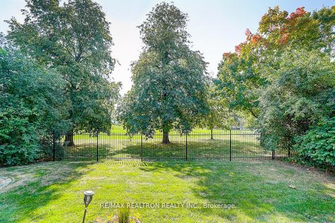 Photo 32 at 9 Eastlea Crescent, L'Amoreaux, Toronto