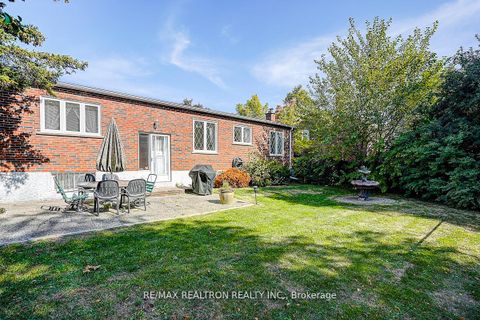 Photo 35 at 9 Eastlea Crescent, L'Amoreaux, Toronto